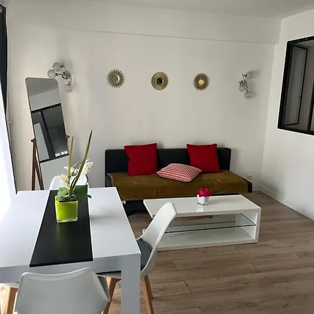 Proche Tour Eiffel Apartment