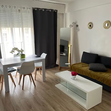 Proche Tour Eiffel Apartamento París